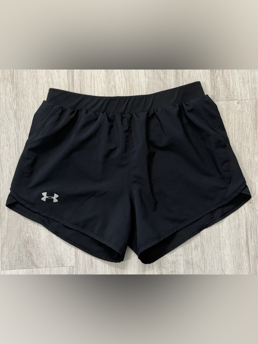 90: Under Armour Black Women's Athletic Shorts with Silver Logo - Small
